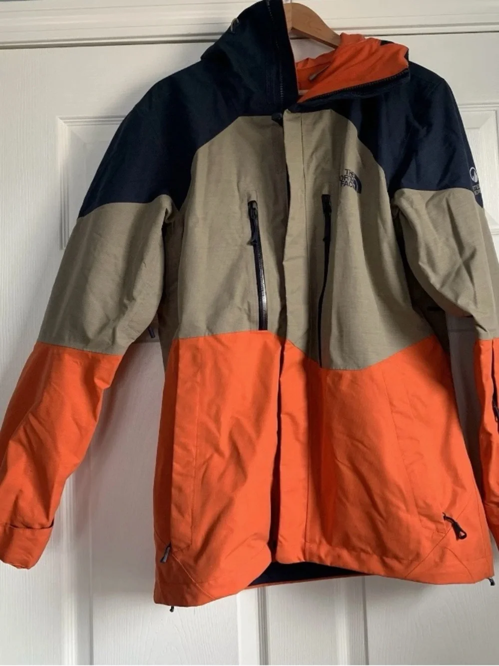 The North Face Men’s Orange, Tan & Navy Color block  Ski Jacket and pants